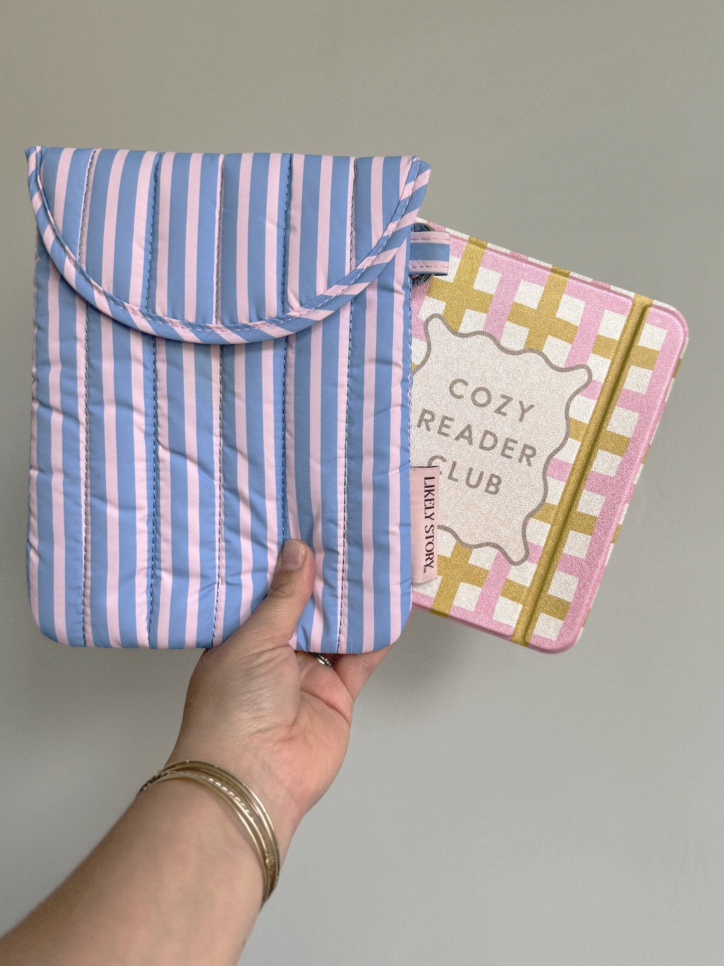 Cozy Reader Kobo Libra/Libra Colour Case