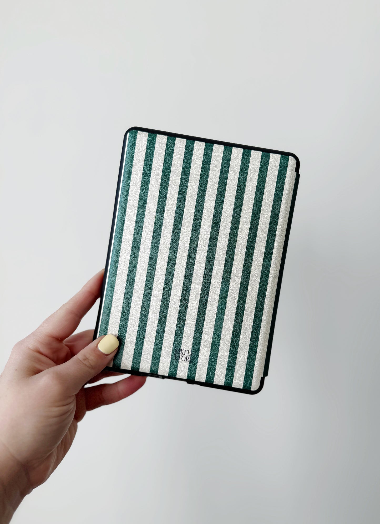 Palm Paradise Kindle Case with Magnetic Back