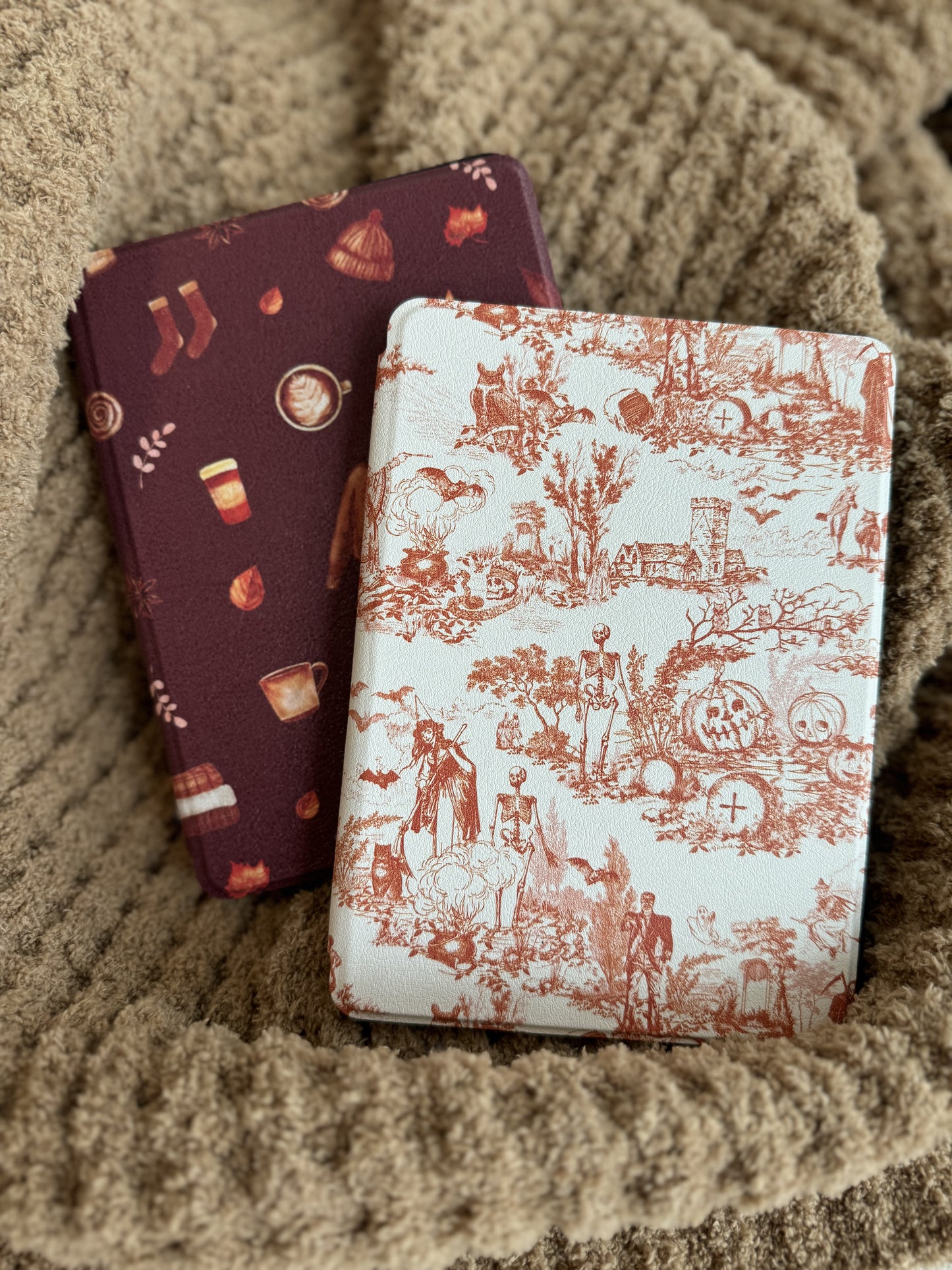 Paperwhite 11th Gen - Double Double Toile & Trouble