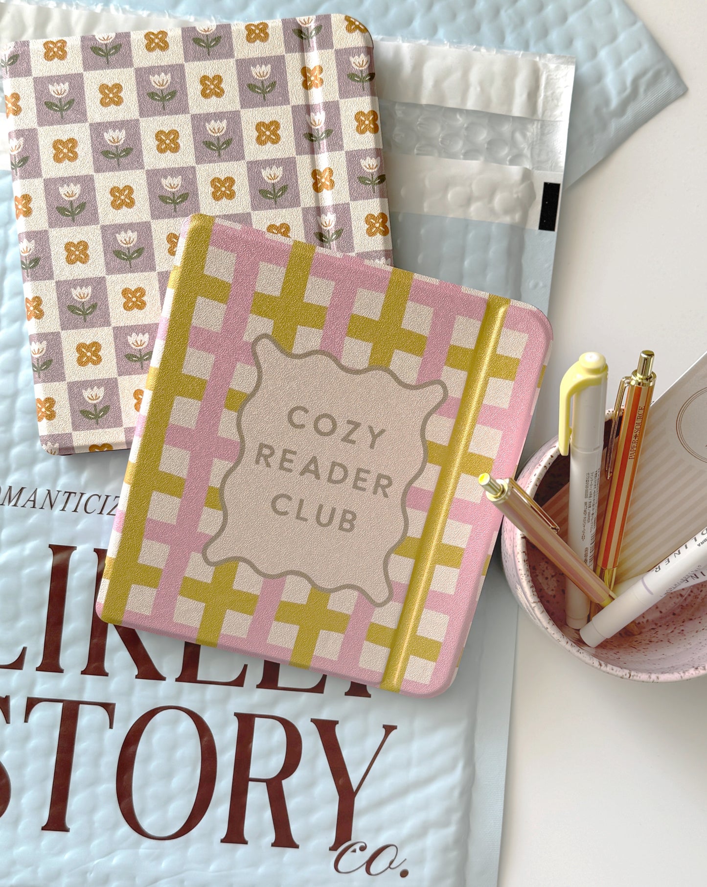 Cozy Reader Kobo Libra/Libra Colour Case