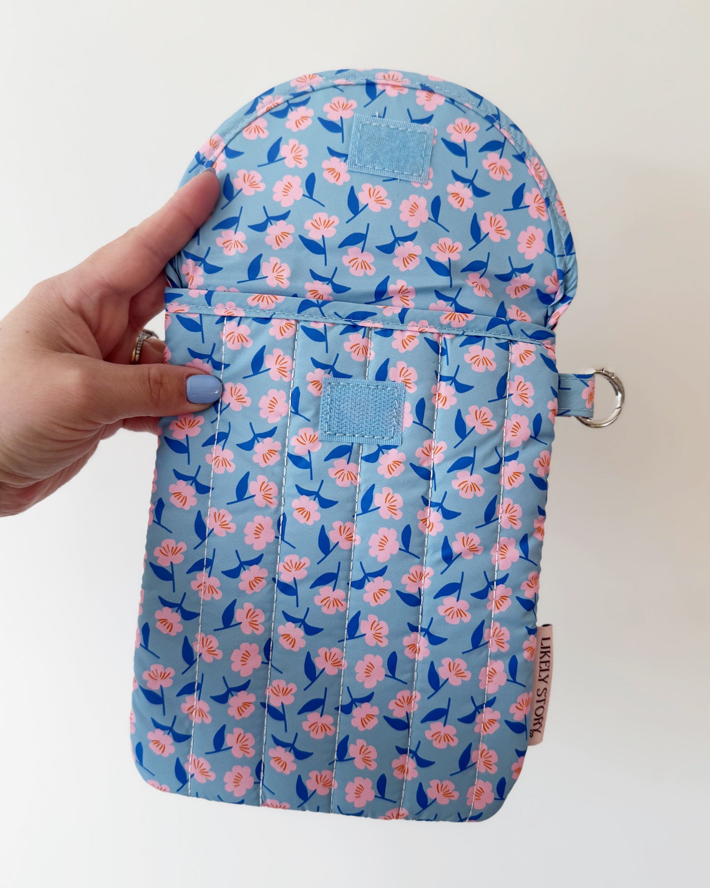 Spring Dream E-Reader Puffer Sleeve